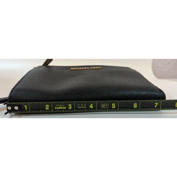 Michael Kors Black Saffiano Leather Wallet Wrist Strap Card Slots 2 zip pockets - Picture 4 of 7